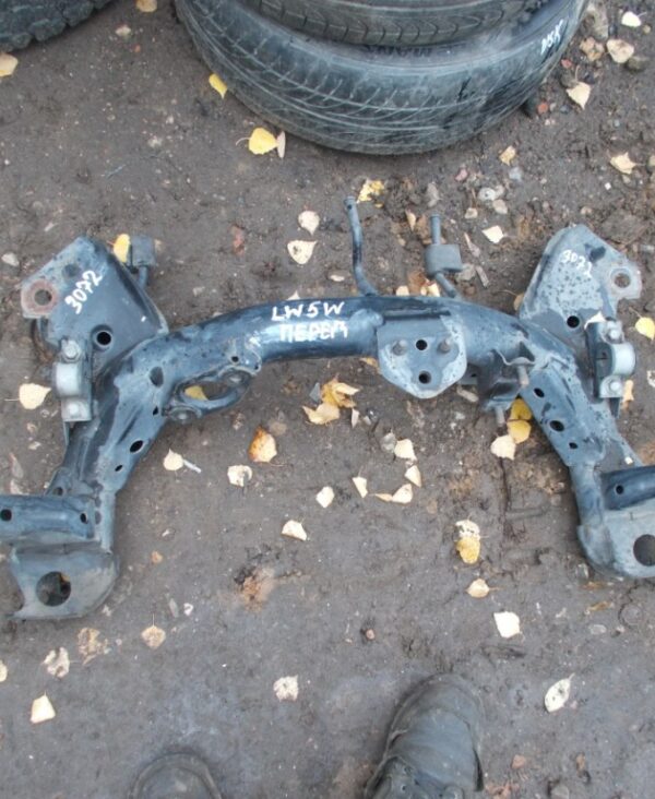 подрамник передний MAZDA MPV 2, LW5W ( МАЗДА / МПВ )