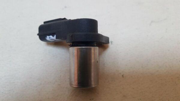 датчик положения распредвала MAZDA 323 6, BJ - Image 3