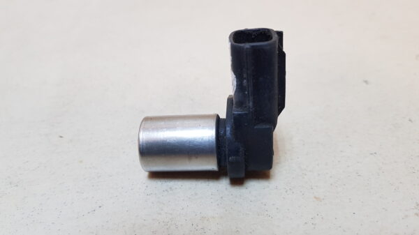 датчик положения распредвала MAZDA 323 6, BJ - Image 4