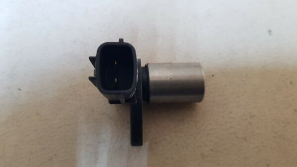датчик положения распредвала MAZDA 323 6, BJ - Image 4