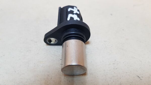 датчик положения распредвала TOYOTA COROLLA 9, ZZE121 ( ТОЙОТА / КОРОЛЛА / COROLA ) - Image 3