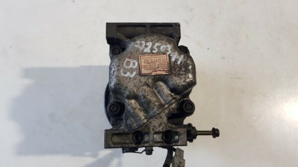 компрессор кондиционера MAZDA DEMIO 1, DW3W ( МАЗДА / 2 / ДВА / ДЕМИО / DEMIO ) - Image 4