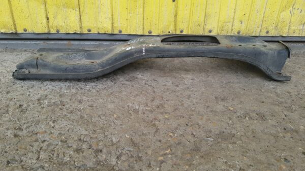 подрамник передний MAZDA DEMIO 1, DW3W ( МАЗДА / 2 / ДВА / ДЕМИО / DEMIO ) - Image 4