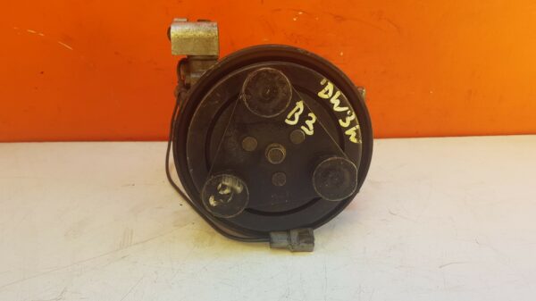 компрессор кондиционера MAZDA DEMIO 1, DW3W ( МАЗДА / 2 / ДВА / ДЕМИО / DEMIO ) - Image 2