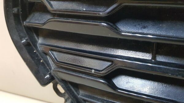 решетка радиатора TOYOTA RAV4 5, XA50 MXAA54 ( ТОЙОТА / РАВ4 ) - Image 2