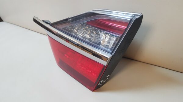 фонарь задний правый TOYOTA CAMRY 8, XV50 XV55 ASV50 50 55 ( ТОЙОТА / КАМРИ ) - Image 2