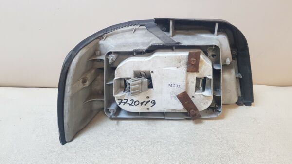 фонарь задний правый HONDA VIGOR 3, CB5 - Image 3