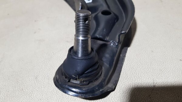 рычаг передний правый NISSAN PRIMERA 1, P10 ( НИССАН / ПРИМЕРА / ПРИМЬЕРА ) - Image 3