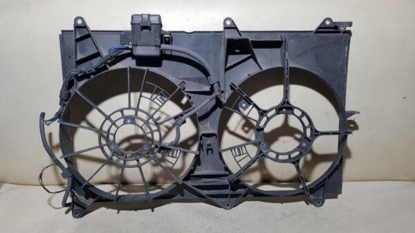 диффузор радиатора TOYOTA RAV4 3, ACA30 ( ТОЙОТА / РАВ4 ) - Image 2