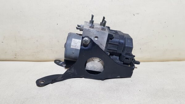 Блок ABS SUBARU LEGACY 3, BH BH9 ( СУБАРУ / ЛЕГАСИ ) - Image 3