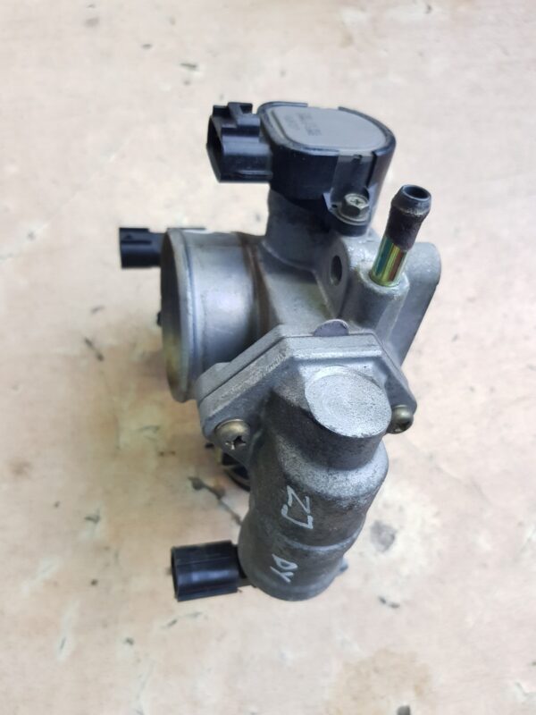 дроссельная заслонка MAZDA DEMIO 2, DY3W ( МАЗДА / 2 / ДВА / ДЕМИО / DEMIO ) - Image 4