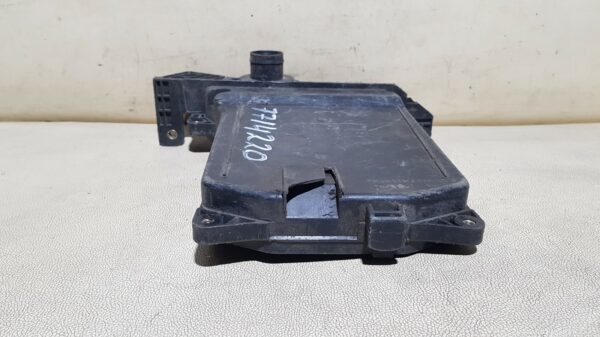 коробка для блока efi NISSAN ALMERA 2, N16 ( НИССАН / АЛМЕРА / АЛЬМЕРА ) - Image 4
