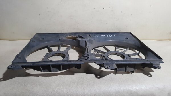 диффузор радиатора TOYOTA HARRIER 1, XU10 MCU10W ( ТОЙОТА / ХАРРИЕР / ХАРИЕР / РХ300 / RX300 ) - Image 2