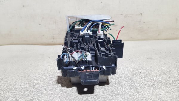 блок предохранителей MITSUBISHI Mirage Dingo 1, CQ2A - Image 3