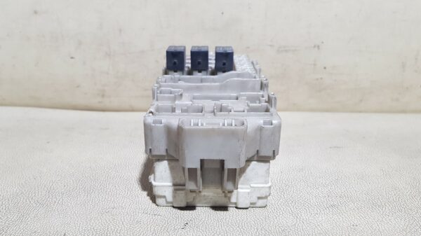 блок предохранителей MITSUBISHI LANCER CEDIA 9, CS2A ( МИЦУБИСИ / ЦЕДИЯ / СЕДИЯ / СЕДИЯ / ЛАНСЕР 9 / ЛАНЦЕР 9 ) - Image 3