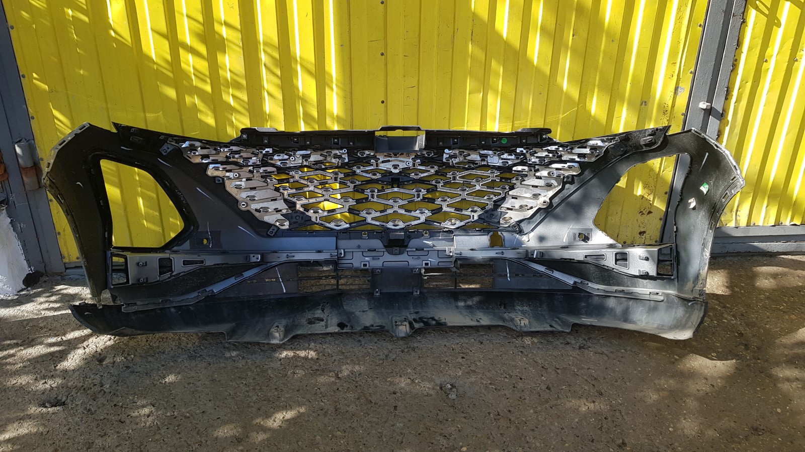 решетка радиатора OMODA C5 1 - Image 4