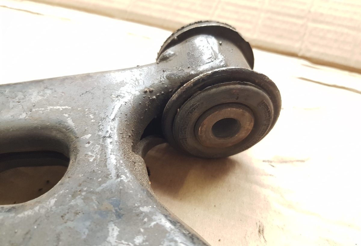 рычаг передний левый MAZDA DEMIO 2, DY3W - Image 3