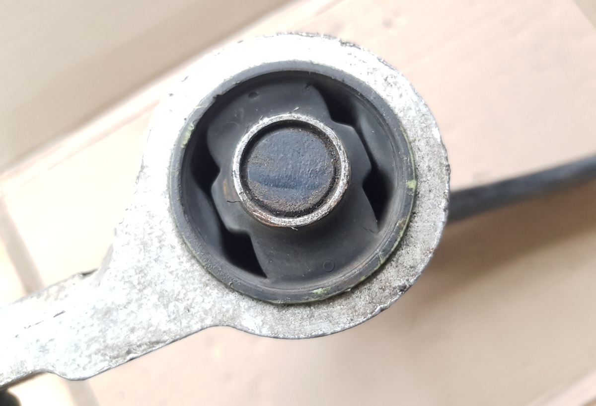 рычаг передний правый MAZDA DEMIO 2, DY3W - Image 4