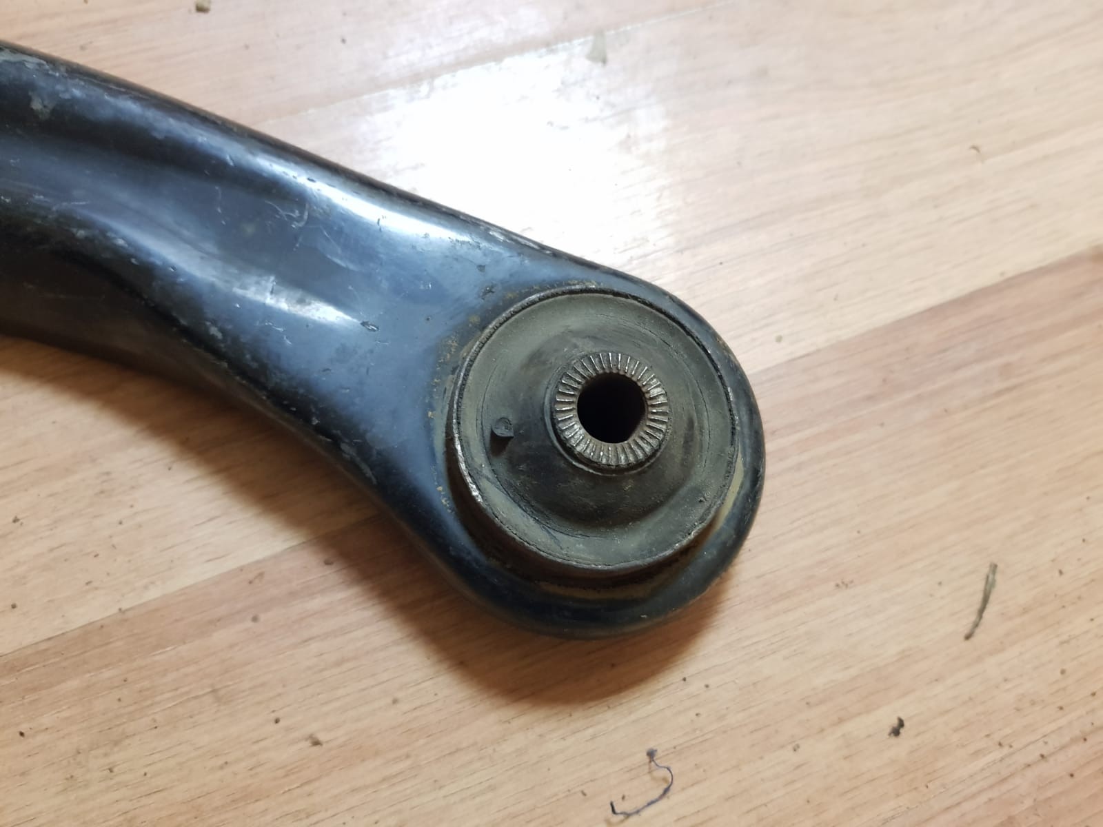 рычаг передний левый SUZUKI LIANA AERIO 1, RA21S ERA31S ( СУЗУКИ / АЕРИО / ЛИАНА / LIANA ) - Image 3