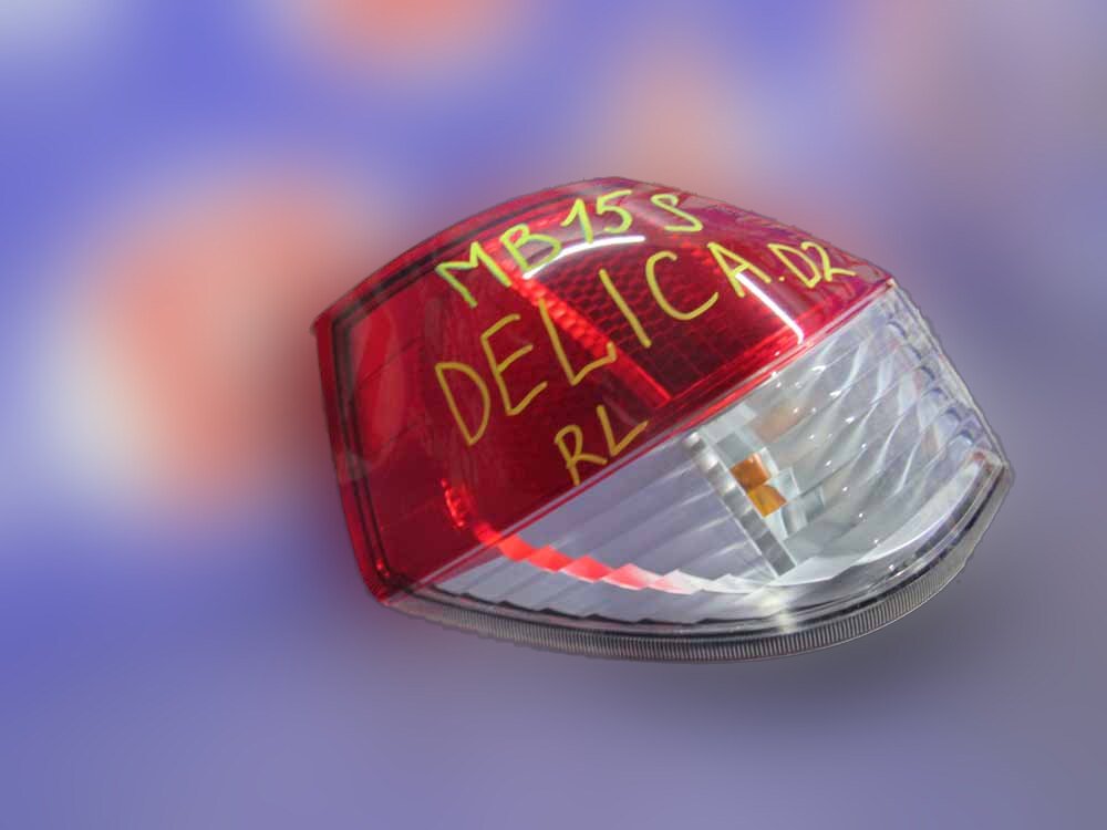 фонарь задний левый Mitsubishi Delica D2 MB15S - Image 3