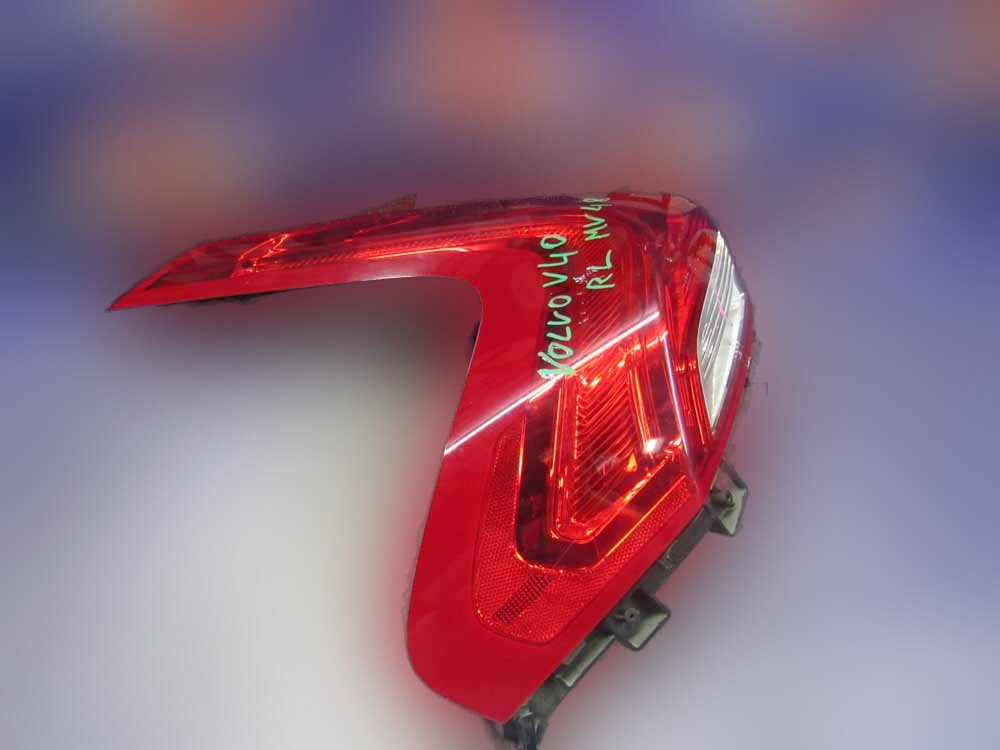 фонарь задний левый Volvo V40 MW48 - Image 2