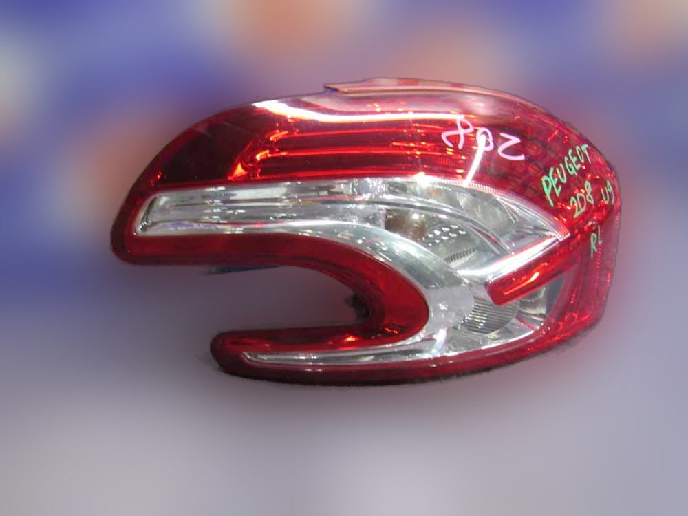 фонарь задний левый Peugeot 208 A9 - Image 2