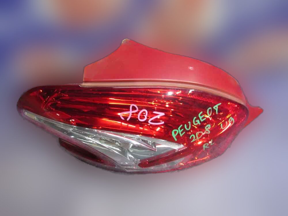 фонарь задний левый Peugeot 208 A9 - Image 4