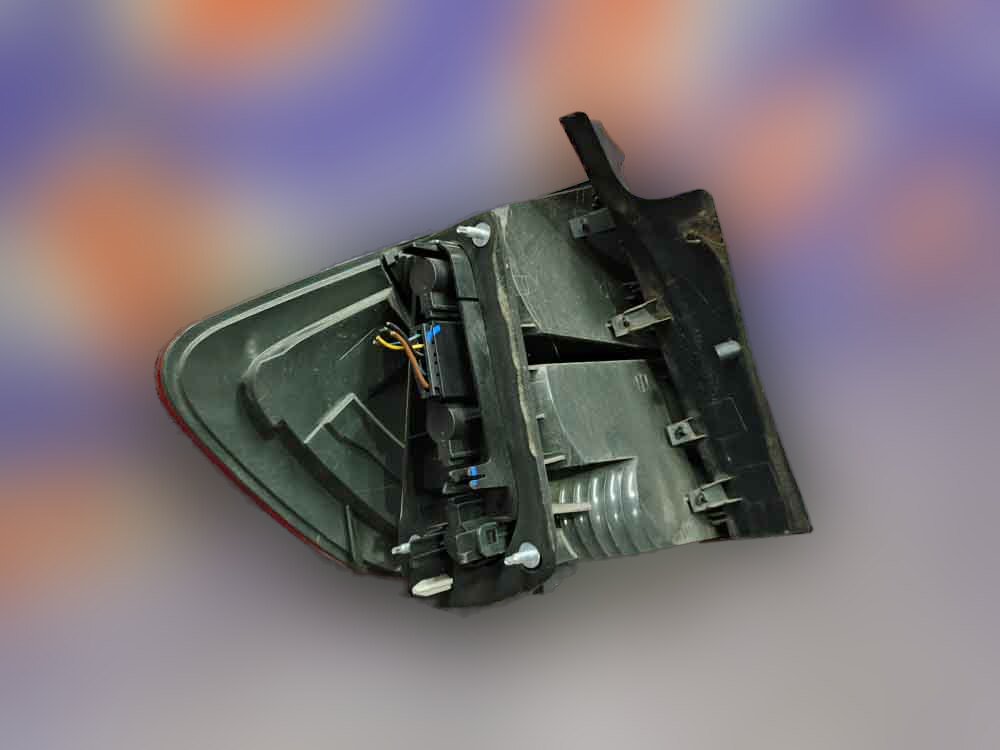 фонарь задний правый BMW X1 1, E84 - Image 5