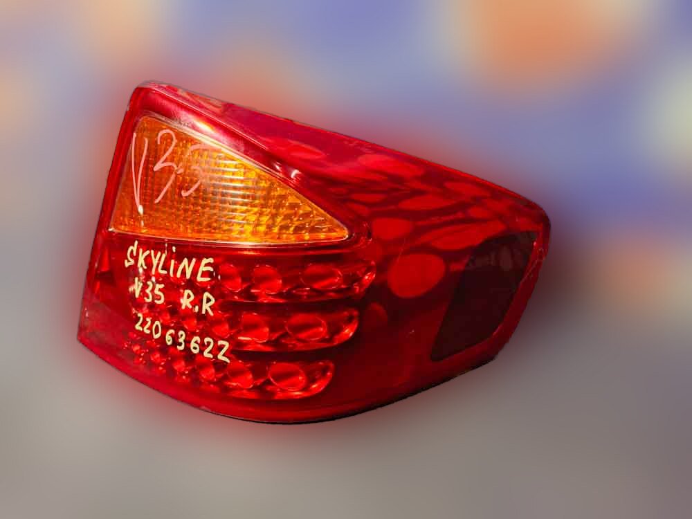 фонарь задний правый Nissan Skyline 11, V35 - Image 2