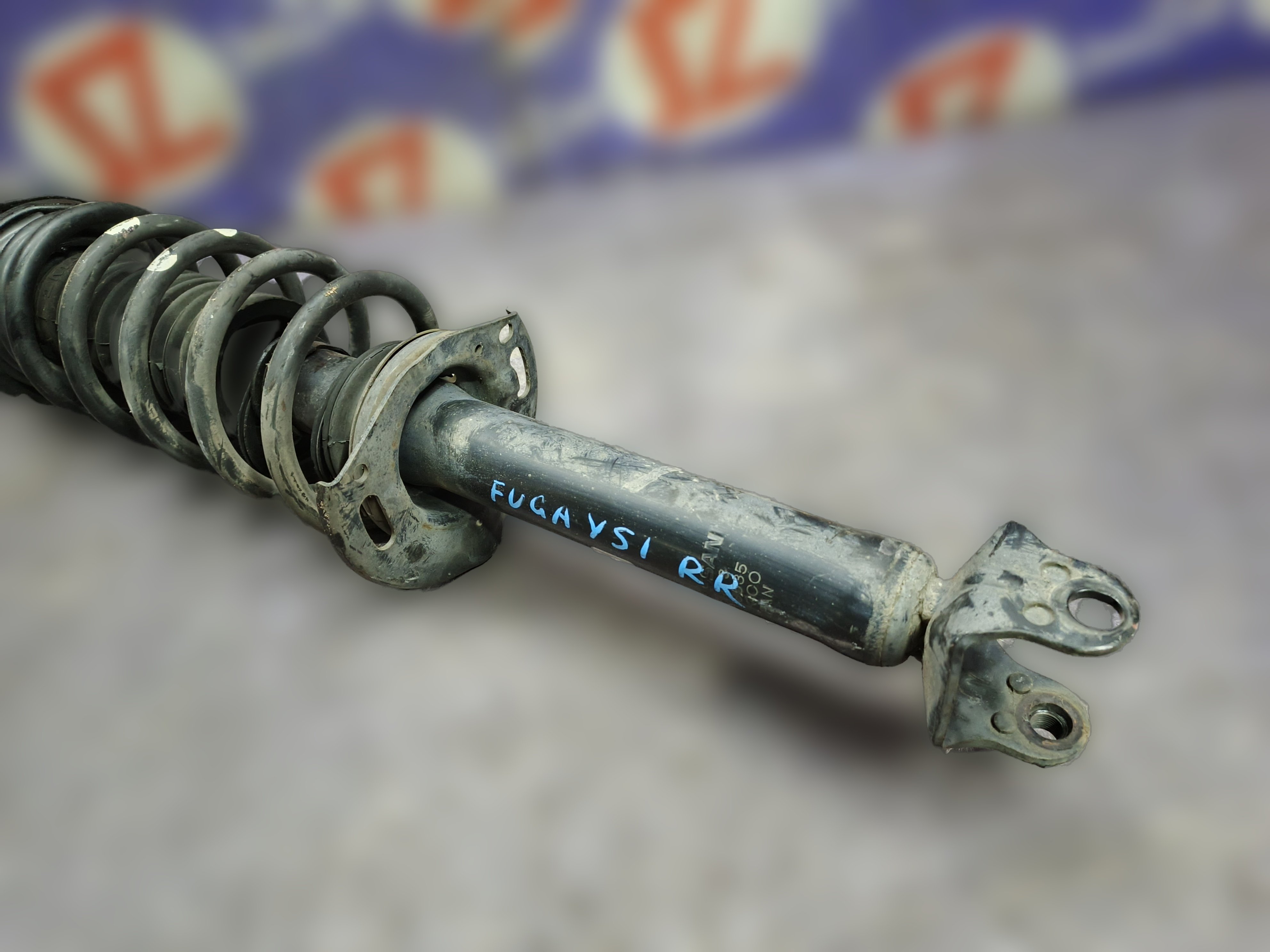 стойка подвески задний правый Nissan Fuga Y51 - Image 4