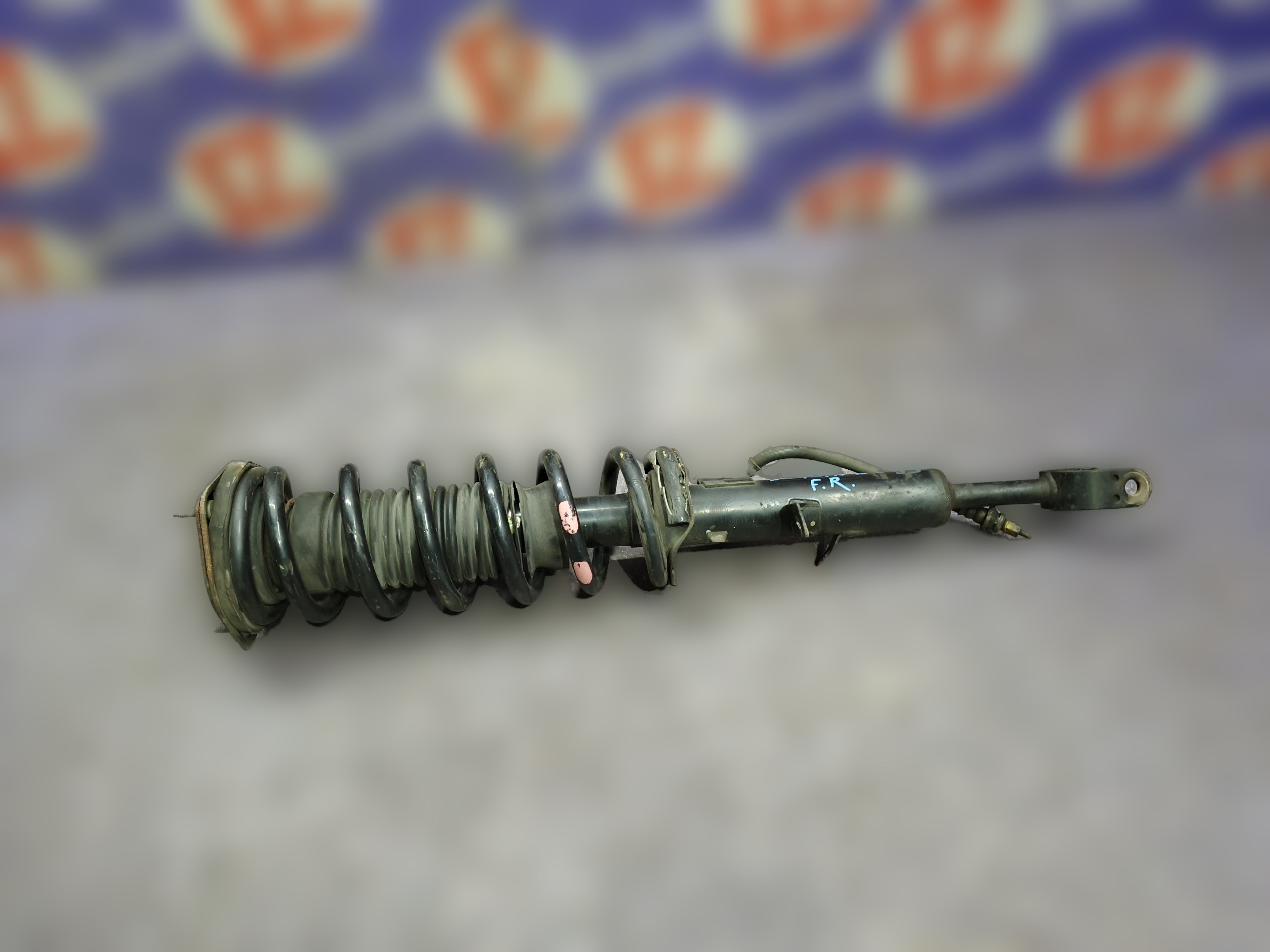 стойка подвески передний правый Nissan Skyline 11, V35 - Image 7