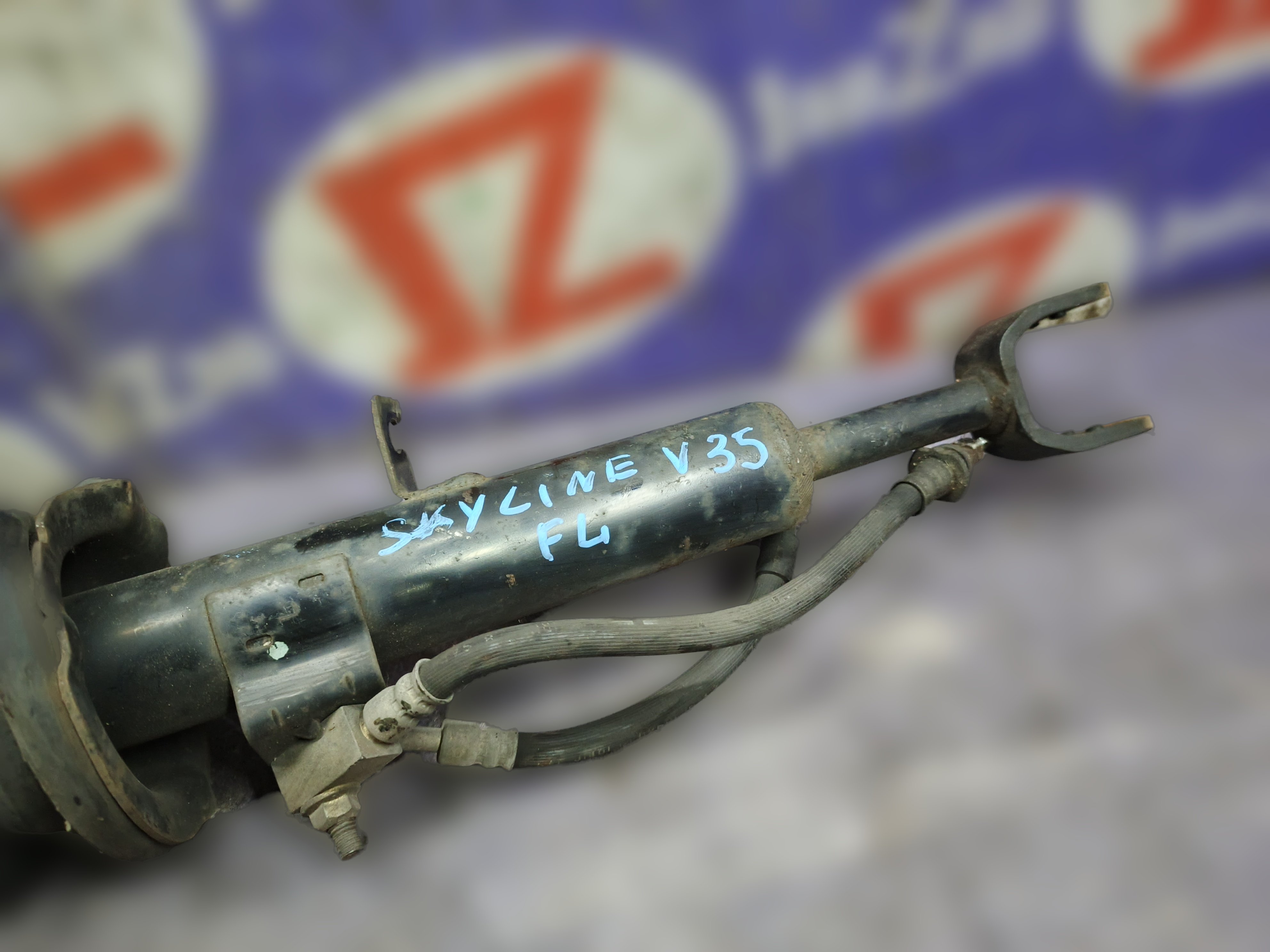 стойка подвески передний левый Nissan Skyline 11, V35 - Image 3