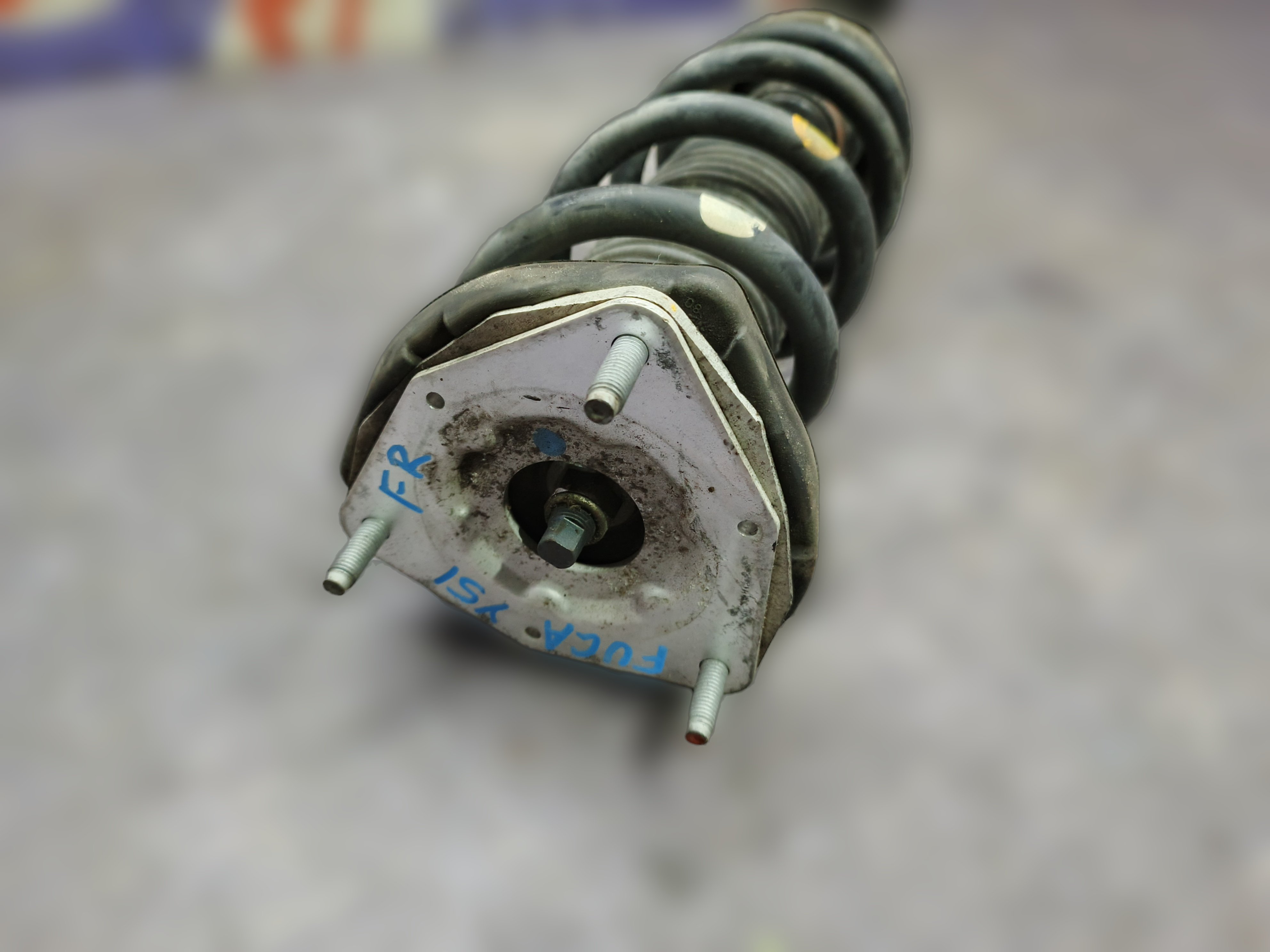 стойка подвески передний правый Nissan Fuga Y51 - Image 6