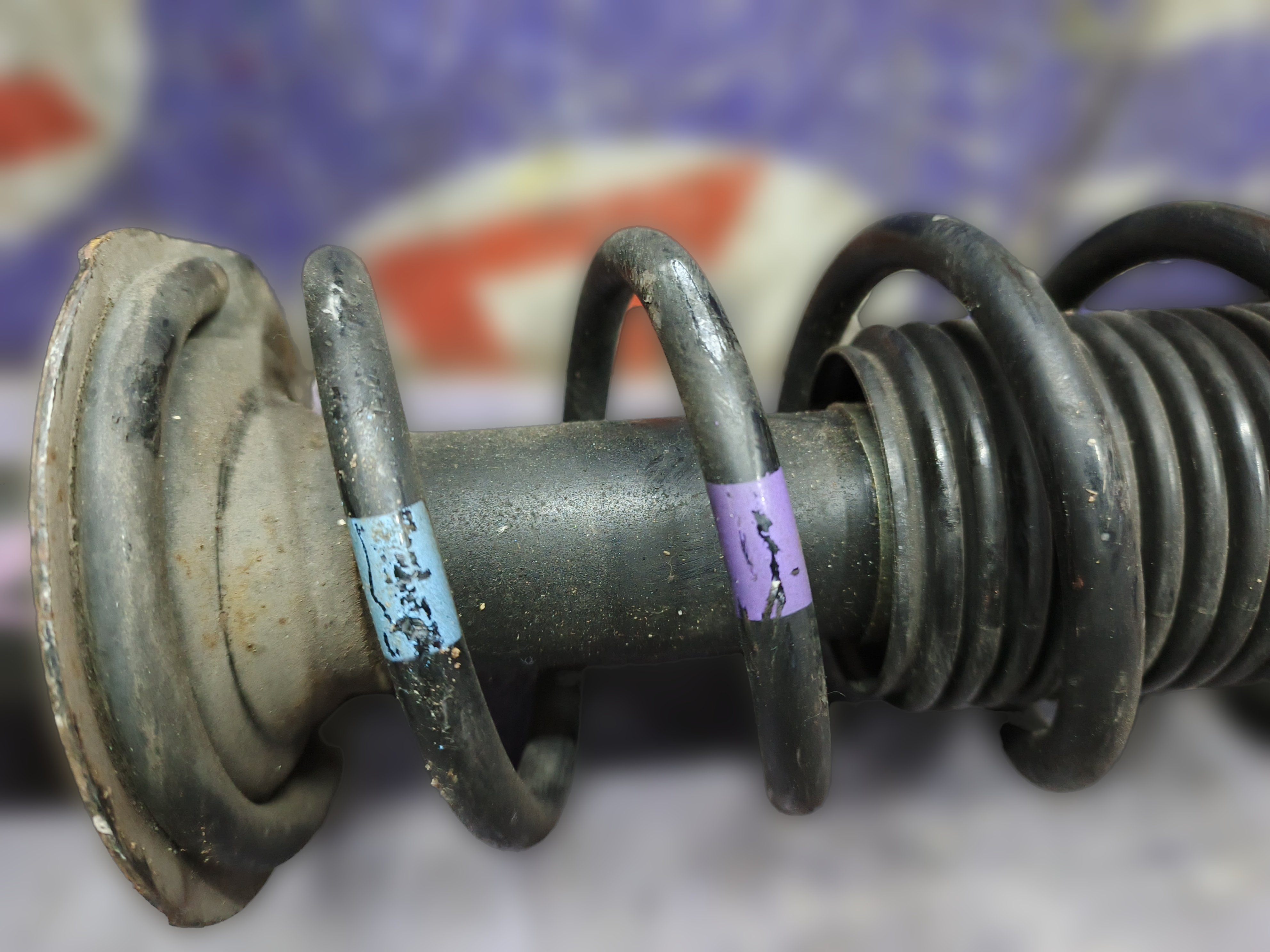 стойка подвески задний правый Subaru Impreza GH2 - Image 2