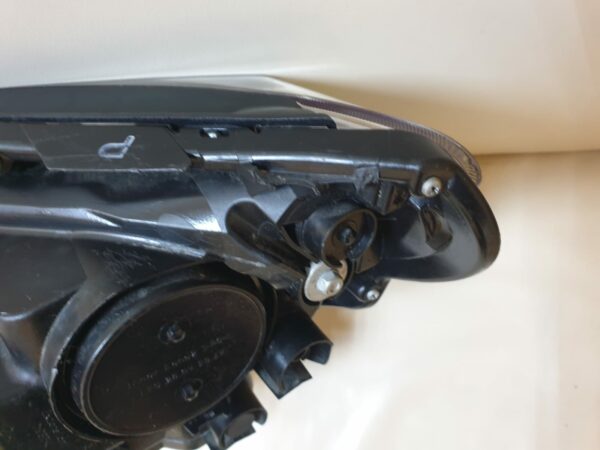 фара правая Toyota RAV4 4, XA40 ZSA44 - Image 3